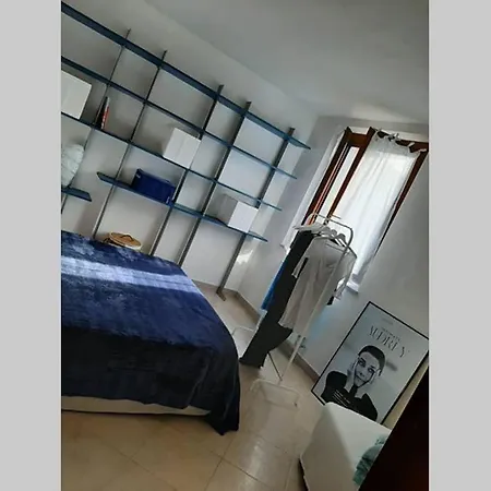 Qhome Smart Apartment *